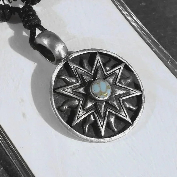 Thailand Antique Silver Arizona Turquoise Aztec Sun Fine Pewter Pendant Necklace - Picture 5 of 7